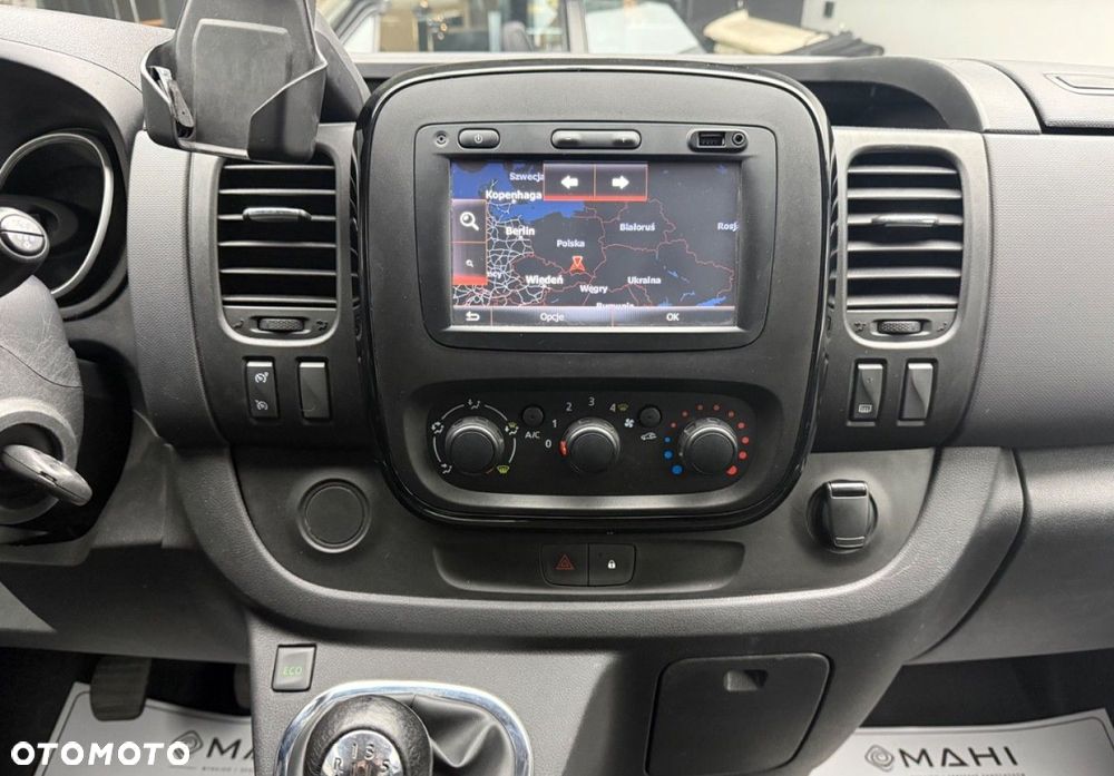 Opel Vivaro - 22