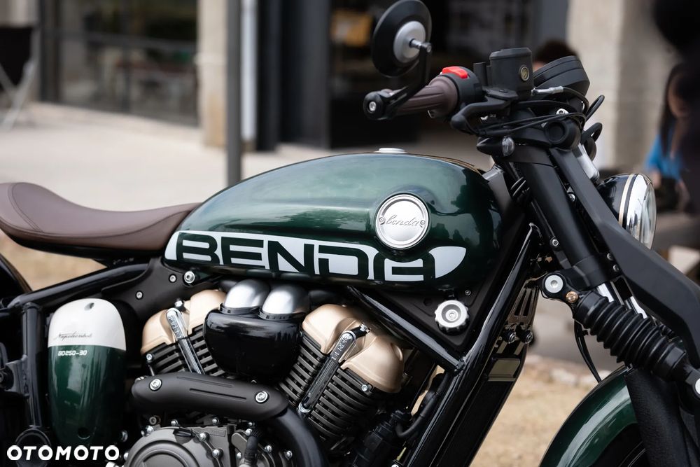 Benda Napoleon 250 - 12