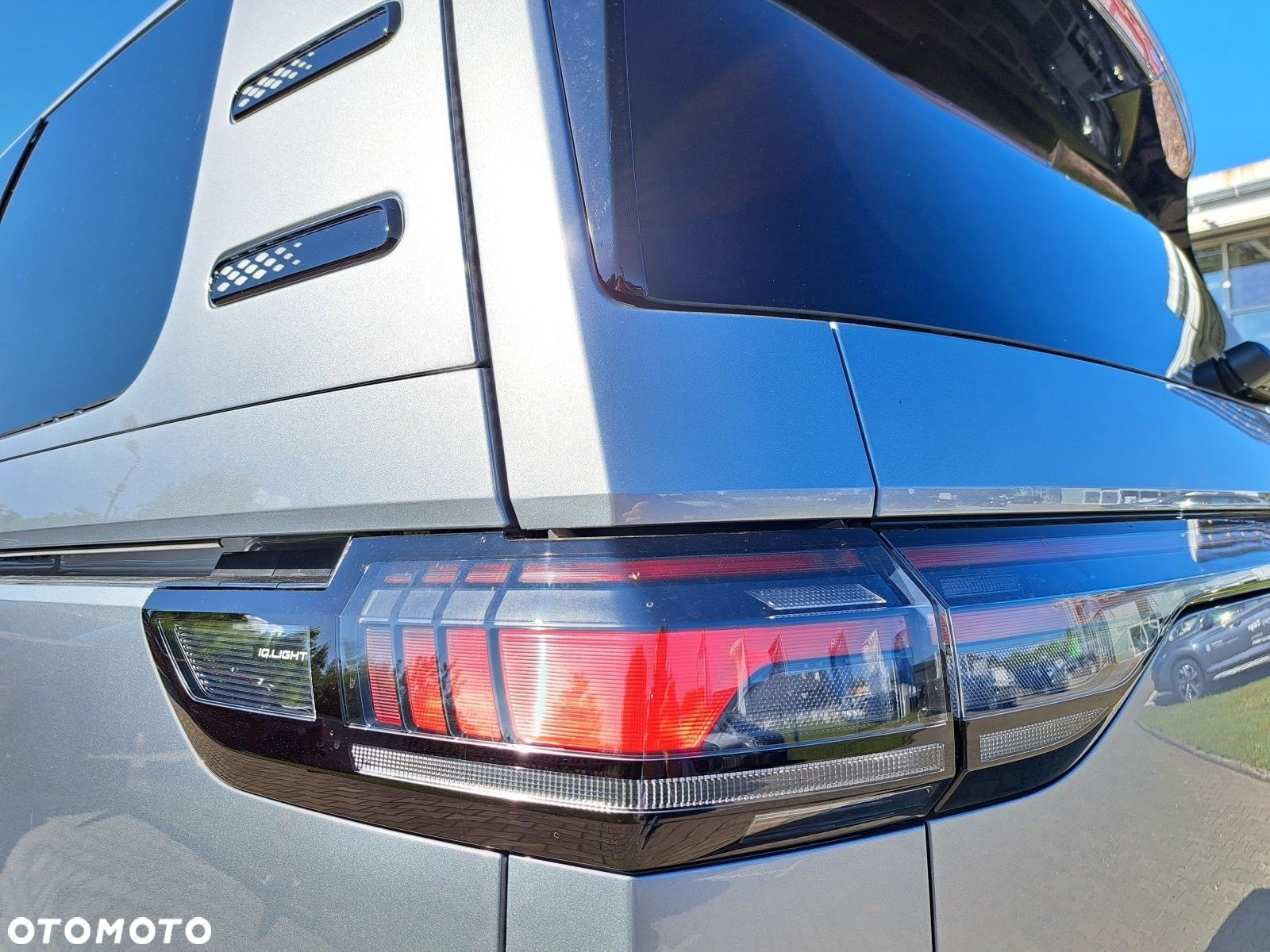 Volkswagen ID. Buzz 150 kW (204 PS) / skrzynia biegów: automatyczna 1 biegowa rozstaw osi: 2988 mm - 36