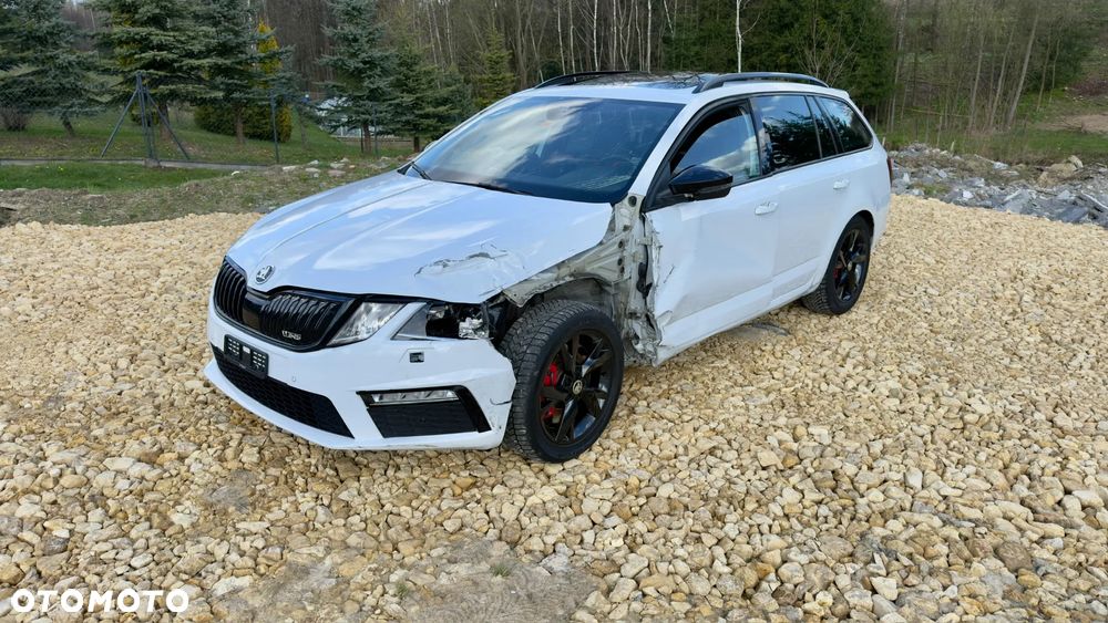 Skoda Octavia 2.0 TSI RS 245 DSG - 11