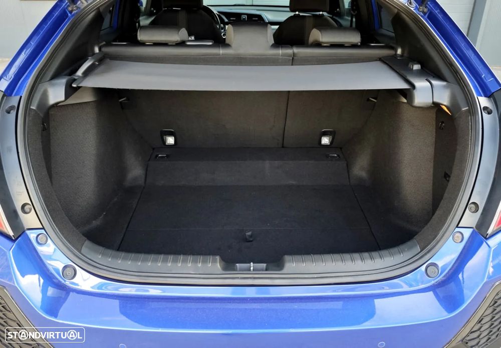 Honda Civic 1.6 i-DTEC Executive Premium 9AT - 29