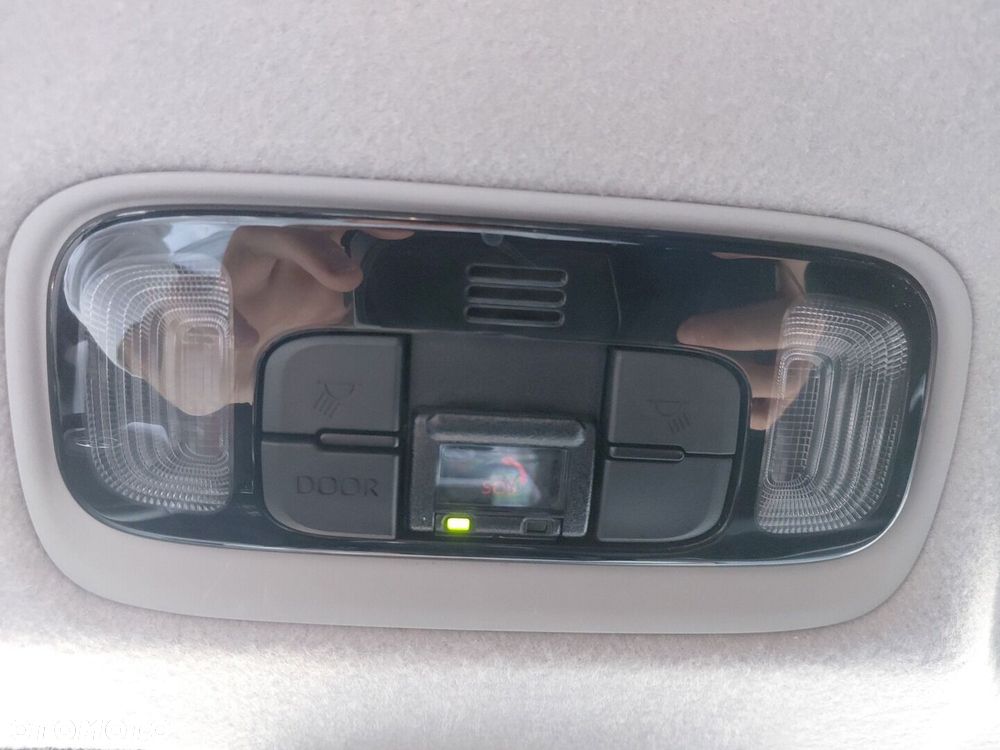 Toyota Yaris 1.5 Comfort - 28