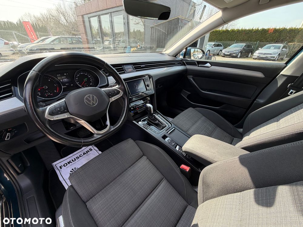 Volkswagen Passat 2.0 TDI EVO Business DSG - 29