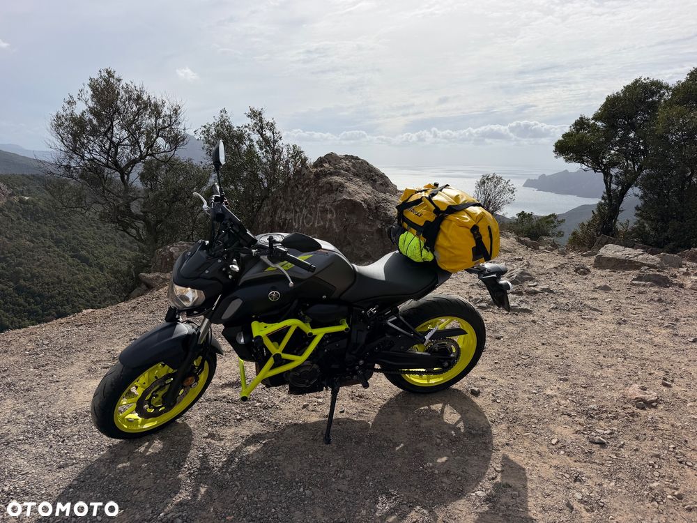 Yamaha MT - 10