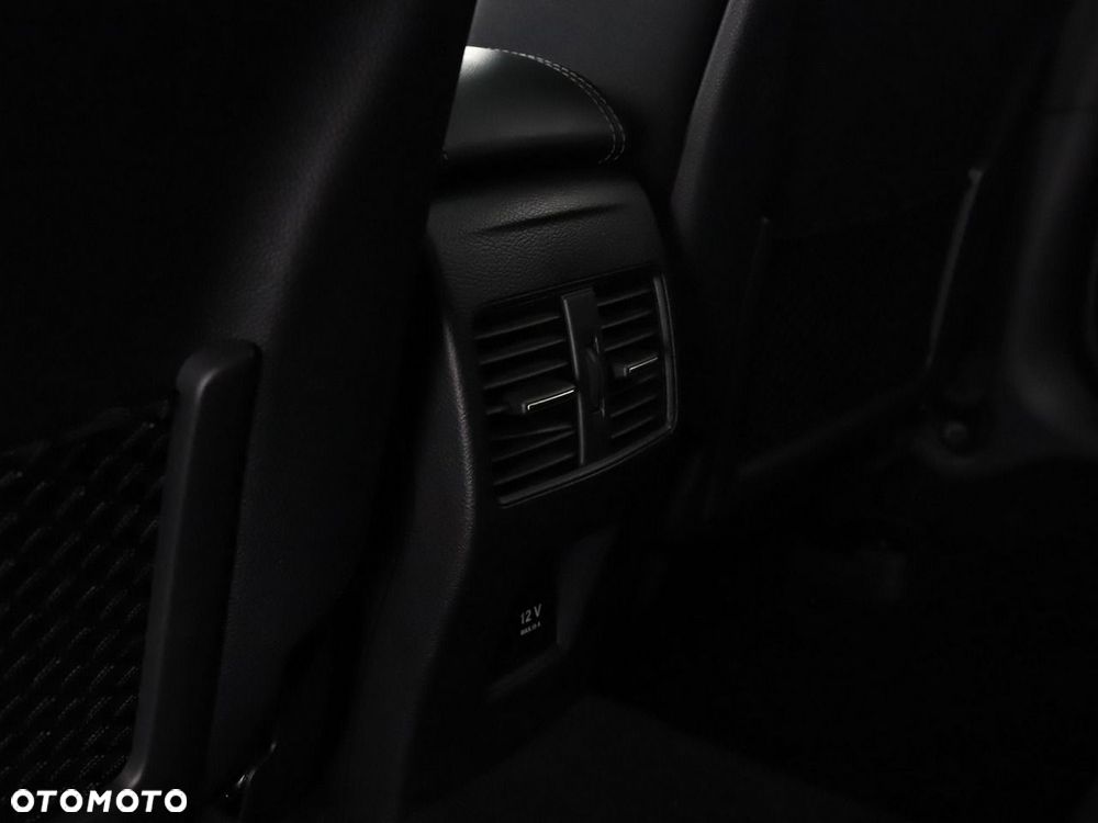 Infiniti QX30 2.0t DCT AWD Luxe Tech - 37