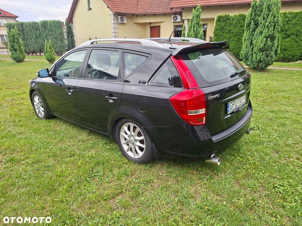 Kia Ceed 2.0 CVVT Spirit - 3