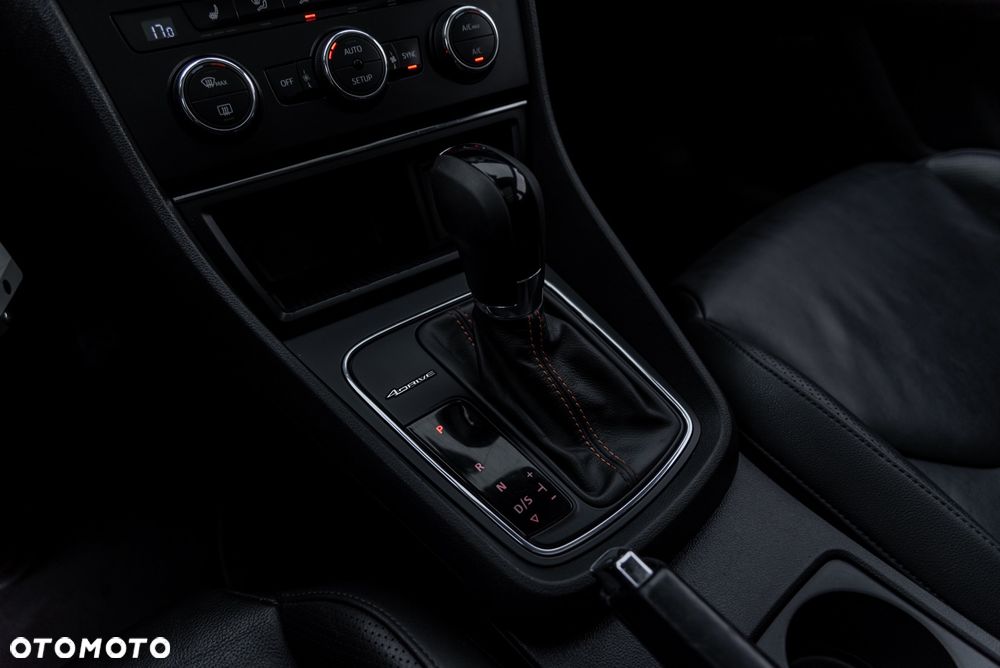 Seat Leon ver-1-8-tsi-start-stop-4drive-dsg-x--perience - 35