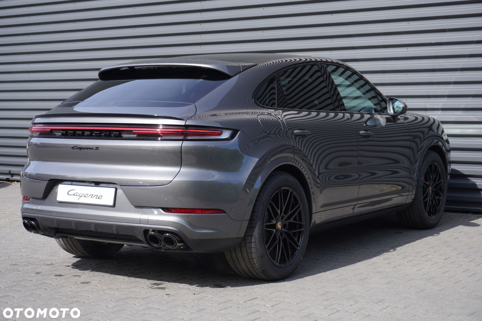 Porsche Cayenne - 8