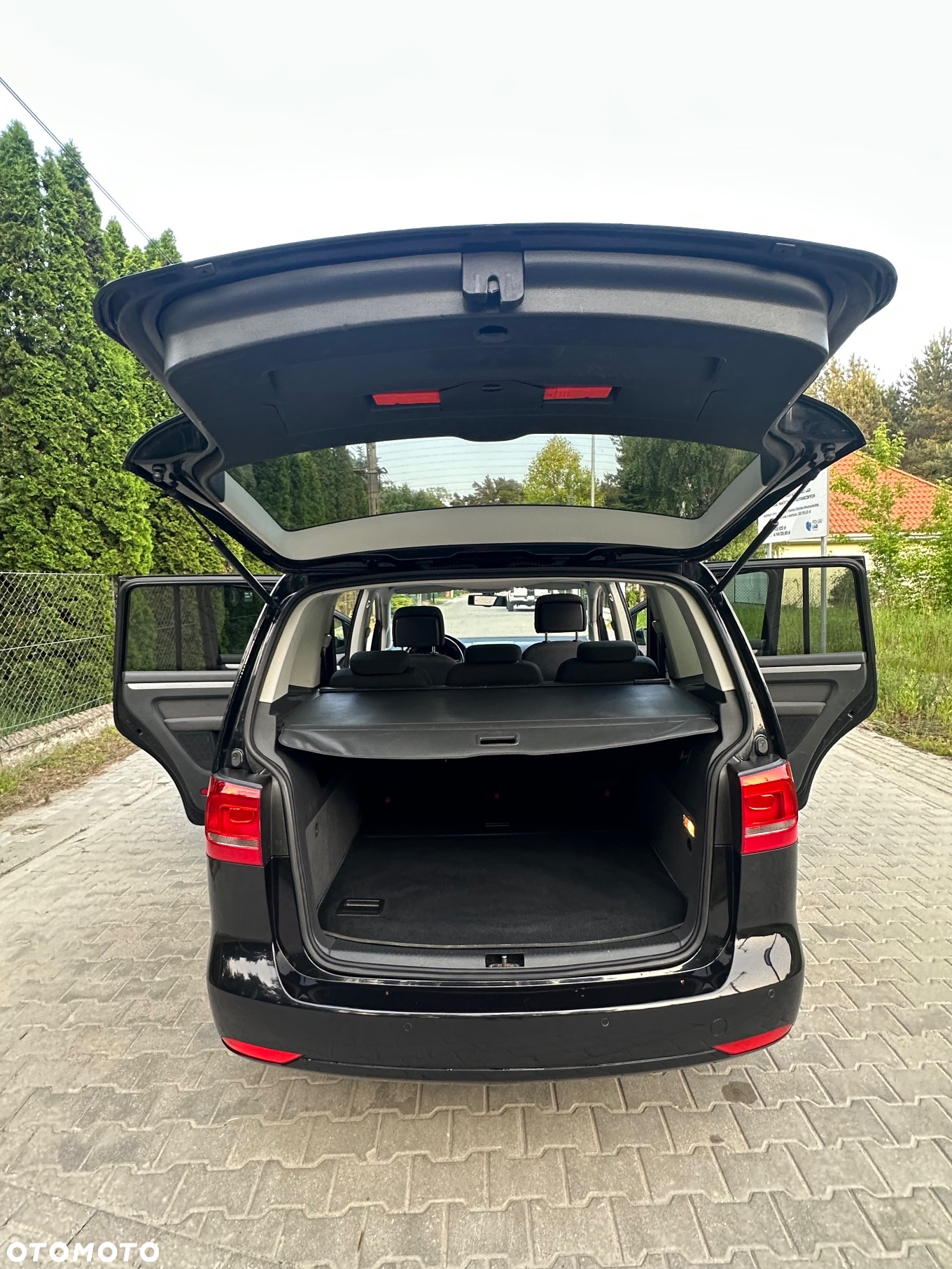 Volkswagen Touran 1.2 TSI BlueMot Comfortline - 31