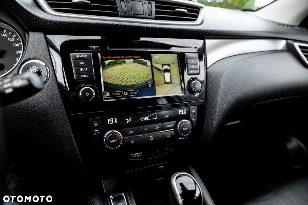 Nissan Qashqai 1.3 DIG-T DCT TEKNA - 37