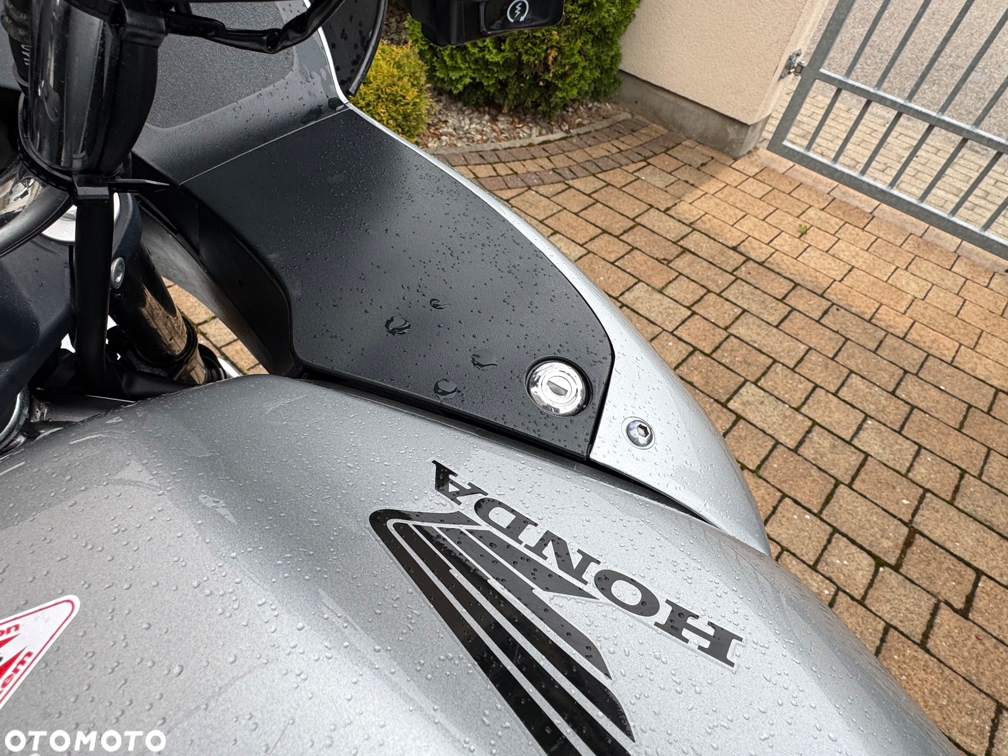 Honda NT - 37