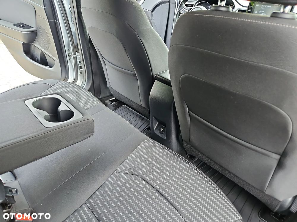 Kia Ceed 1.5 T-GDI M - 25