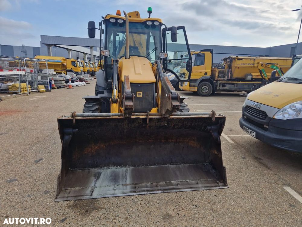 JCB 3CX SM - 11