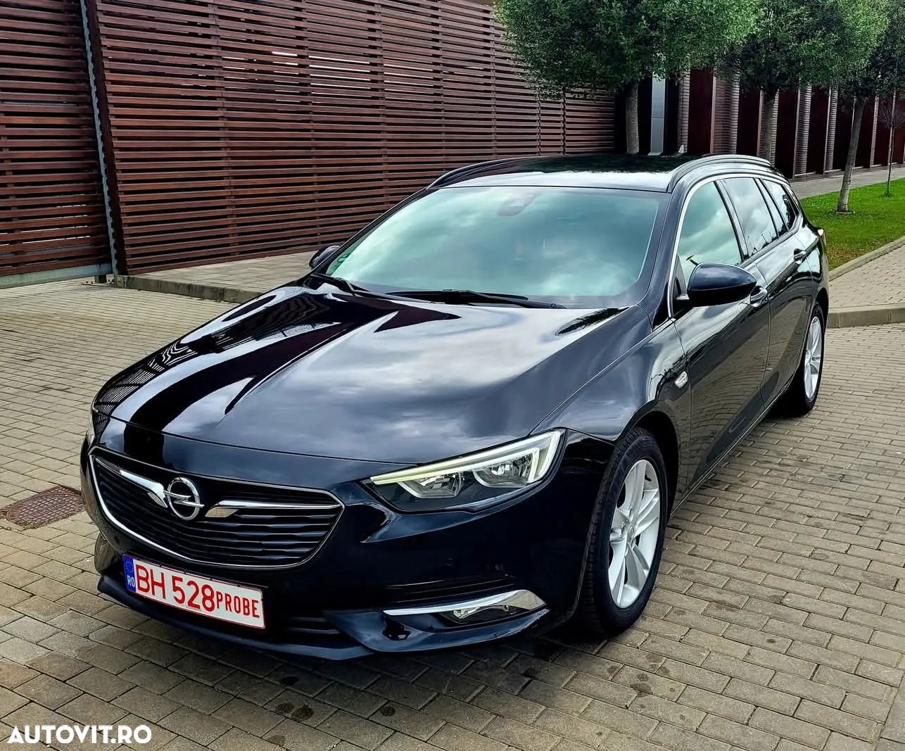 Opel Insignia 2.0 CDTI ecoFLEX Start/Stop Business Edition - 1