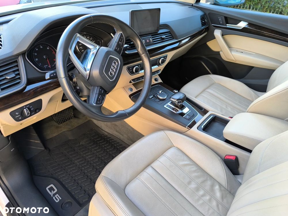 Audi Q5 45 TFSI quattro S tronic - 4