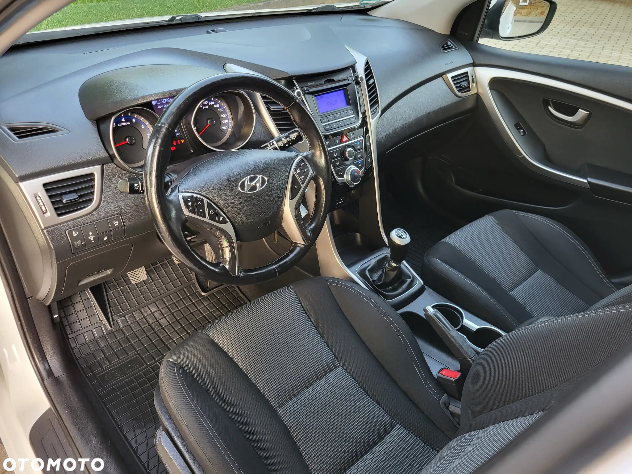Hyundai i30 1.4 Premium - 13