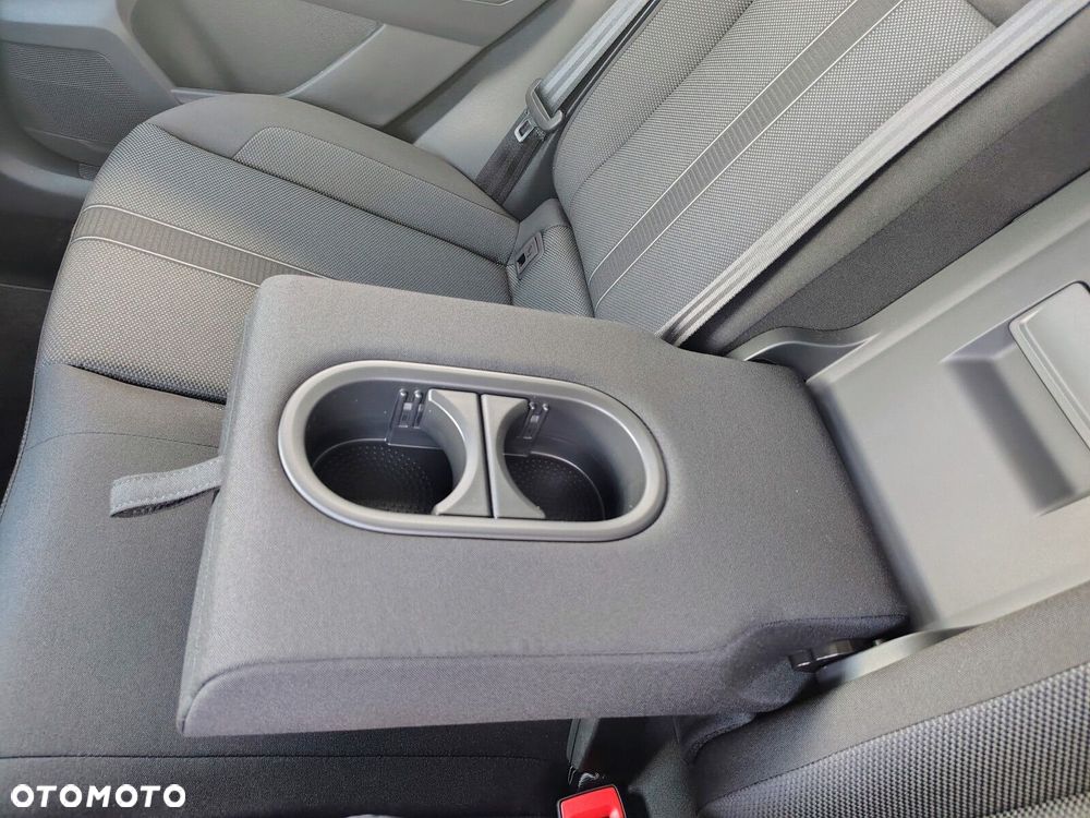 Volkswagen T-Roc - 22