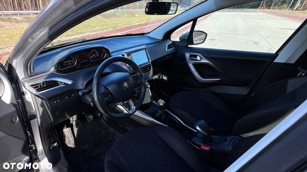 Peugeot 2008 1.6 VTi Allure - 6