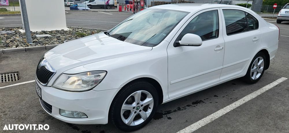 Skoda Octavia 2.0 TDI Ambiente - 1