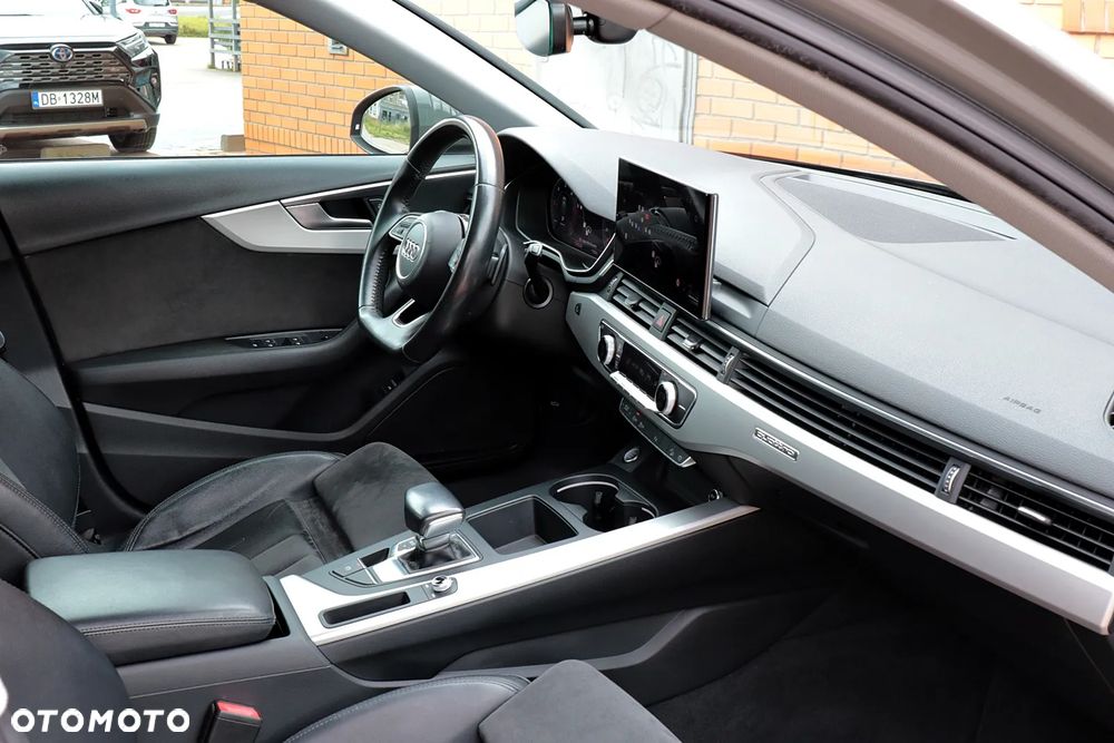Audi A4 Allroad 2.0 TDI Quattro S tronic - 24