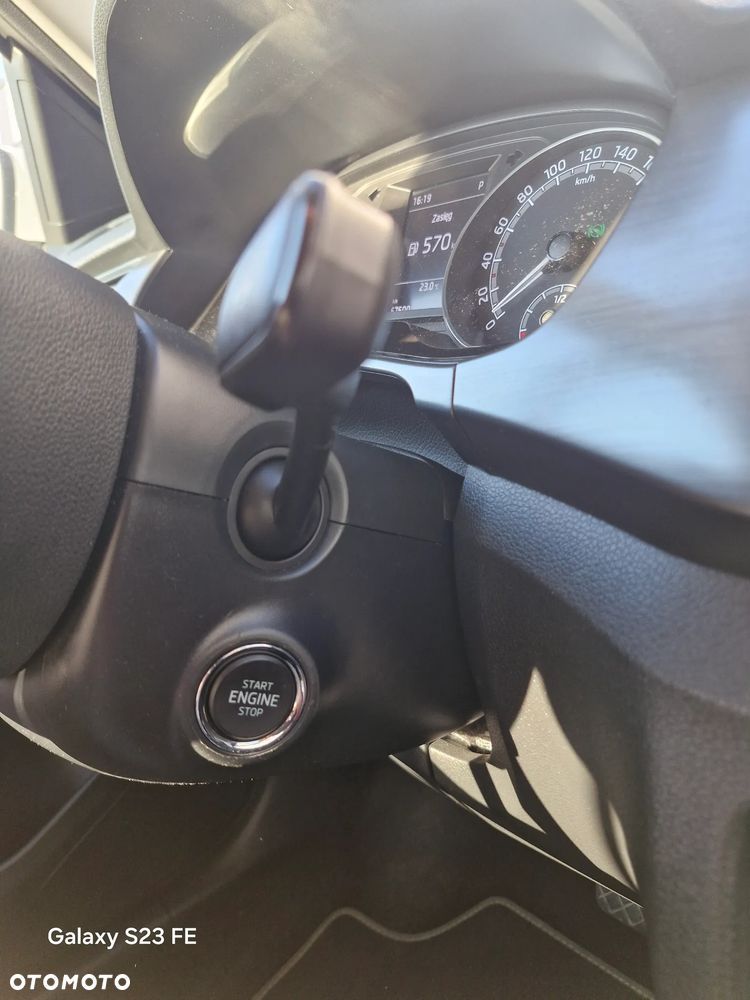 Skoda Fabia 1.0 TSI DSG Soleil - 35