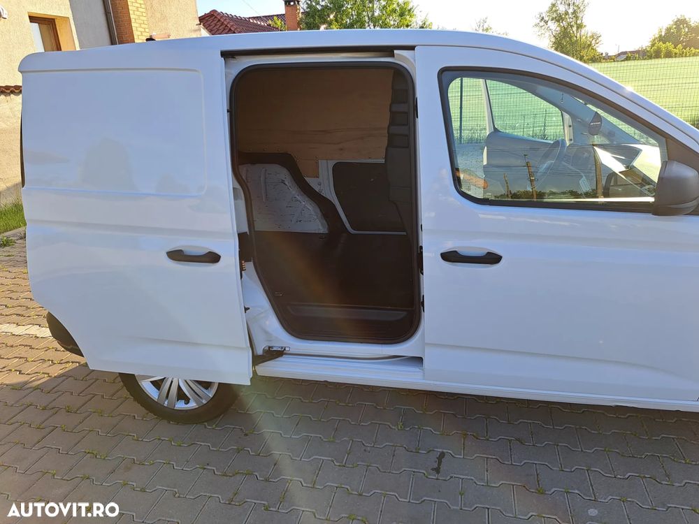 Volkswagen Caddy - 12