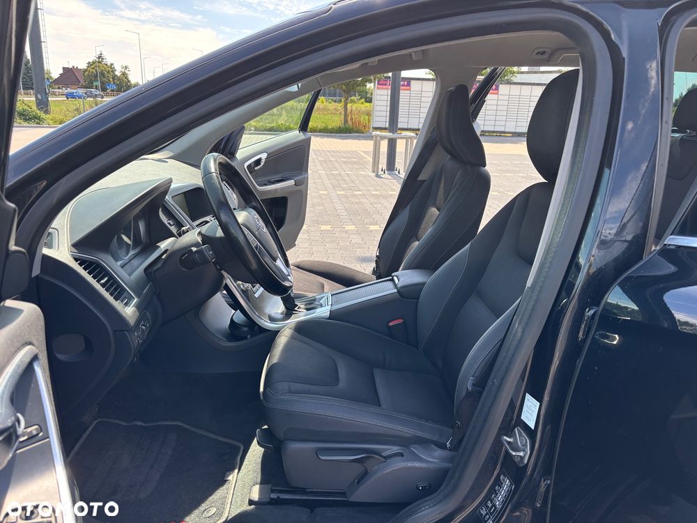 Volvo XC 60 D4 Drive-E Momentum - 14