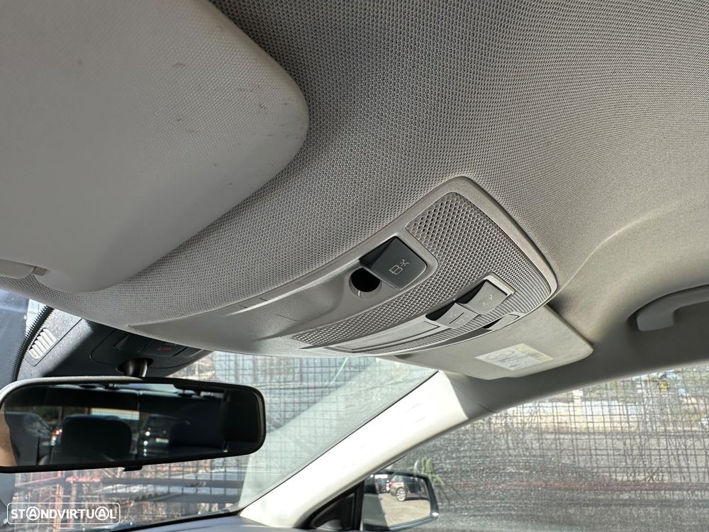 Mercedes-Benz CLA 180 d Shooting Brake - 31