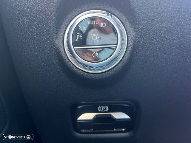 Mercedes-Benz CLE 220 - 22