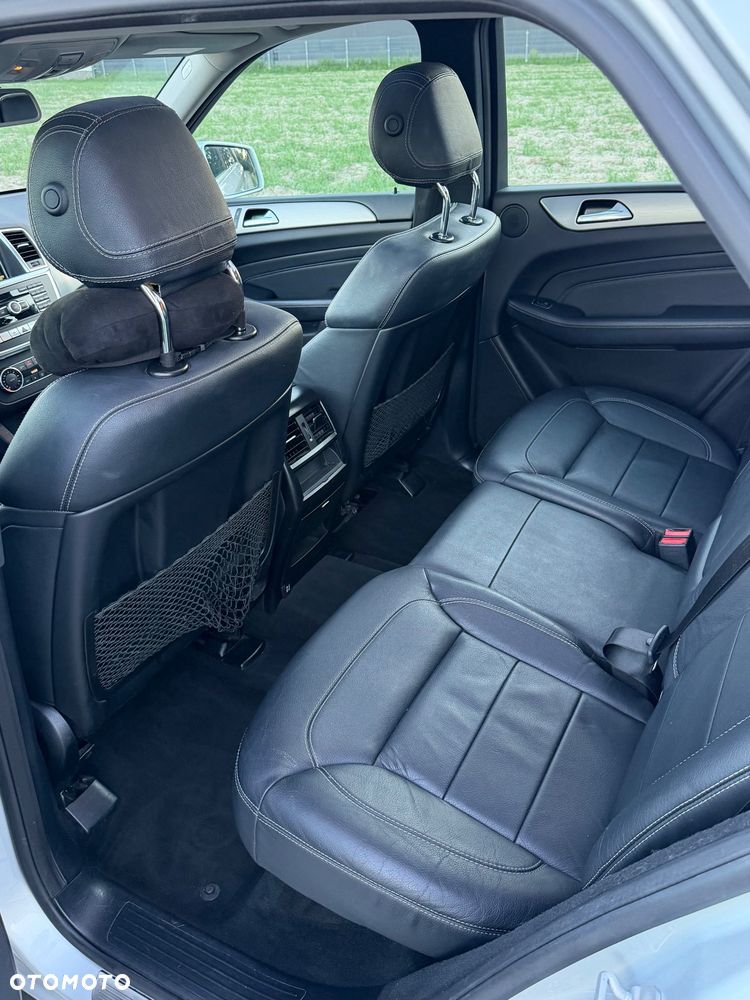 Mercedes-Benz ML 350 BlueTEC 4-Matic - 21
