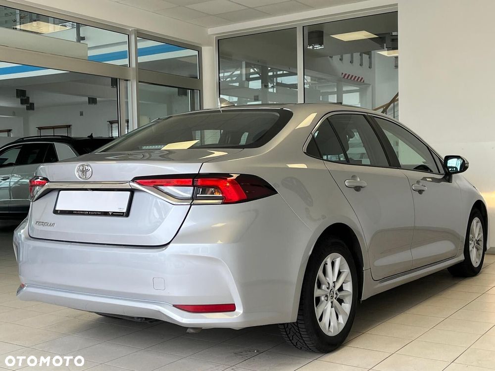 Toyota Corolla 1.5 Comfort - 8