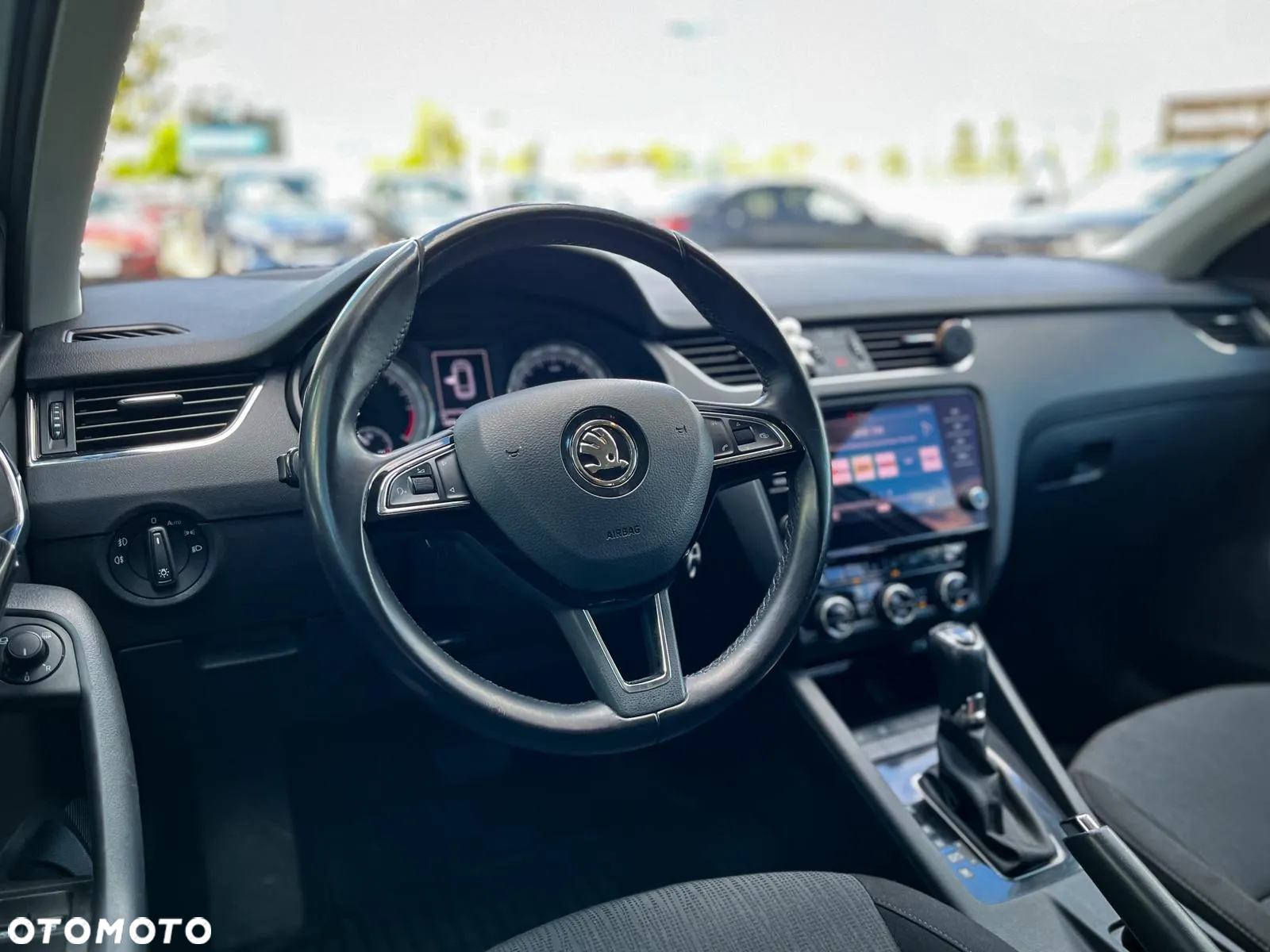 Skoda Octavia 2.0 TDI Style DSG - 10