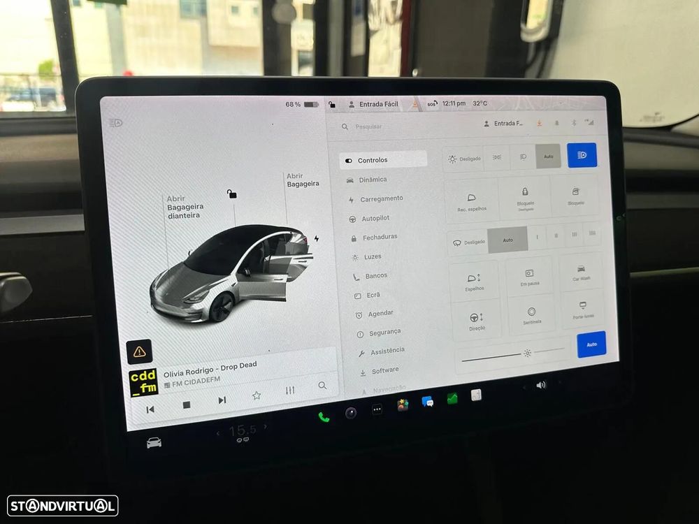 Tesla Model 3 Standard Range Plus RWD - 32