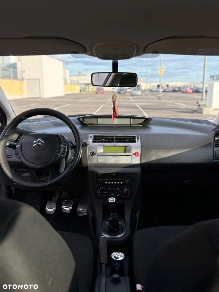 Citroën C4 Coupe VTi 120 VTR - 8