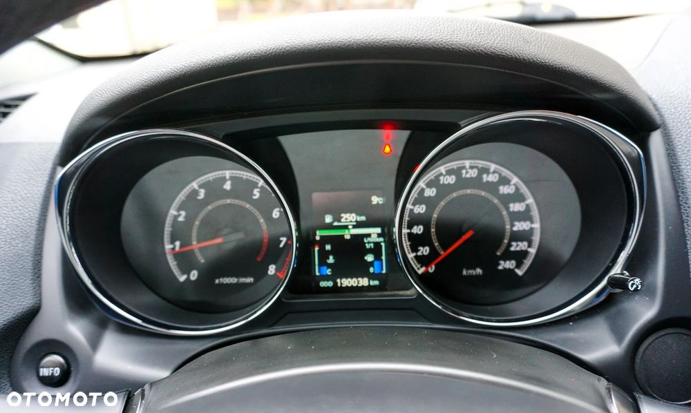 Mitsubishi ASX 1.6 2WD SUV-Star+ - 27