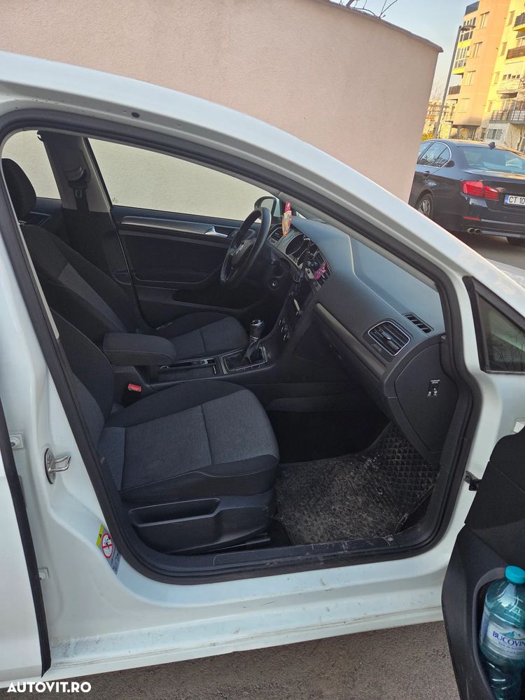 Volkswagen Golf 1.6 TDI BMT Comfortline - 6