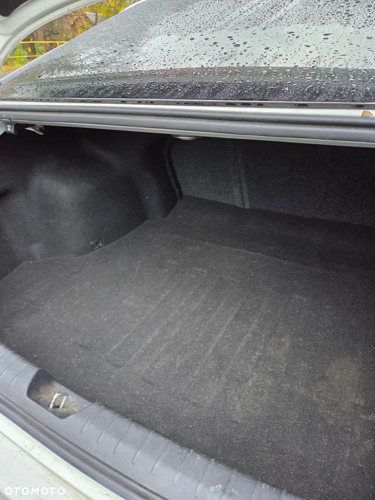 Kia Optima 1.6 T-GDI L DCT - 11