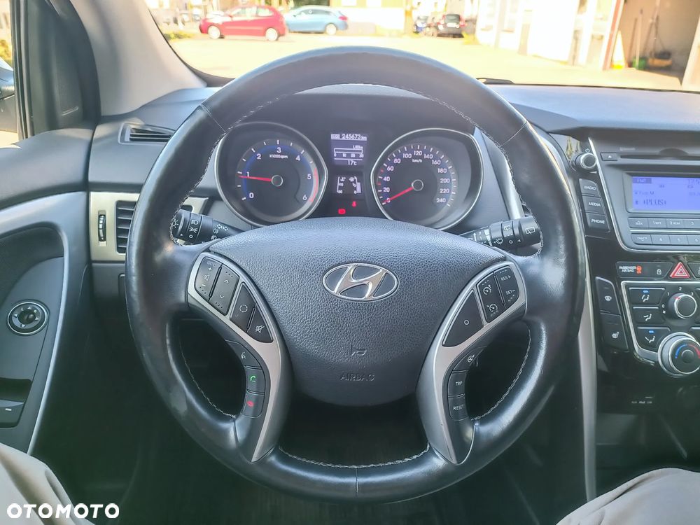 Hyundai i30 1.4 CRDi Comfort - 15