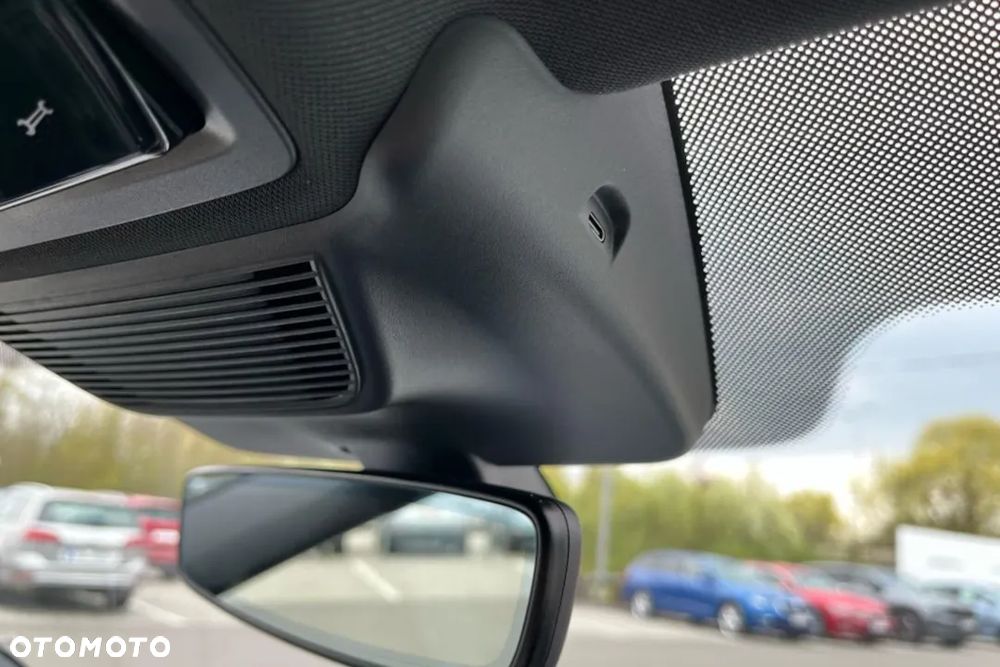 Skoda Octavia 1.5 TSI mHEV Drive Selection DSG - 11