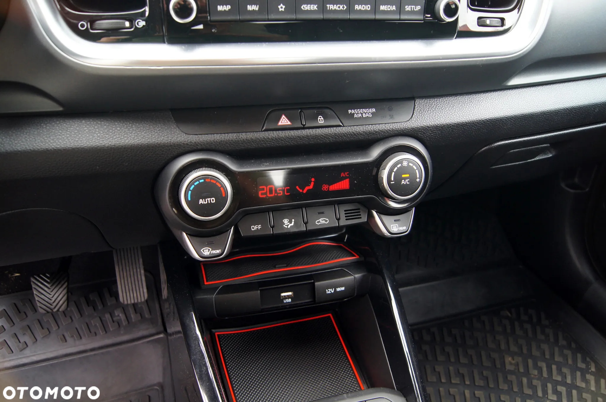 Kia Stonic 1.0 T-GDI L - 18