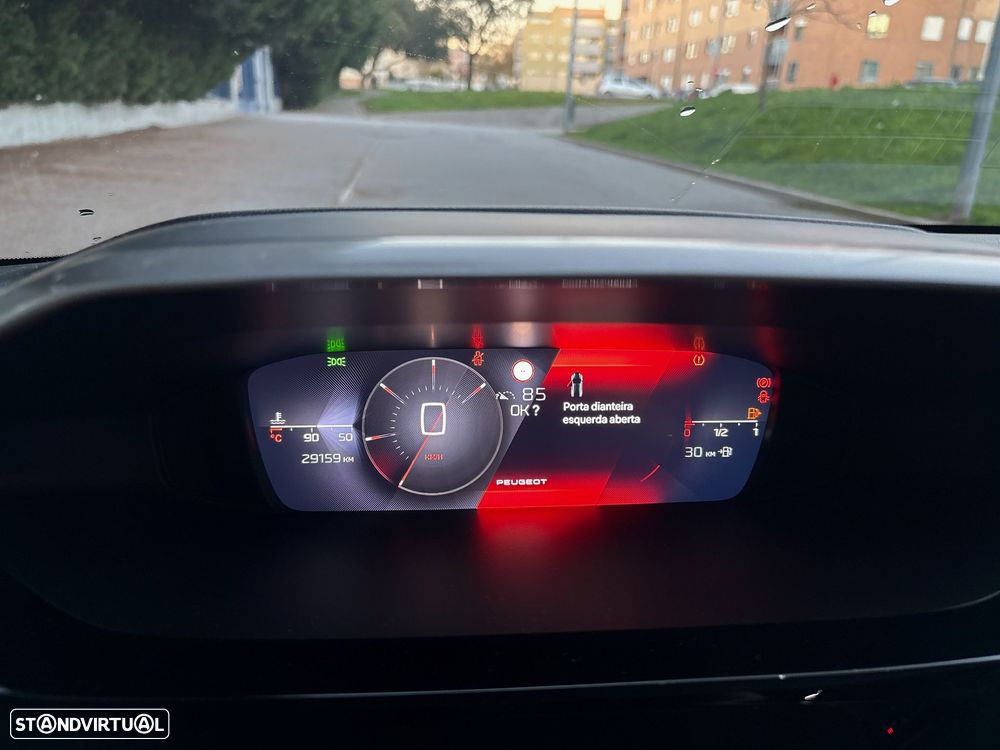 Peugeot 308 1.2 PureTech Active J17 - 18