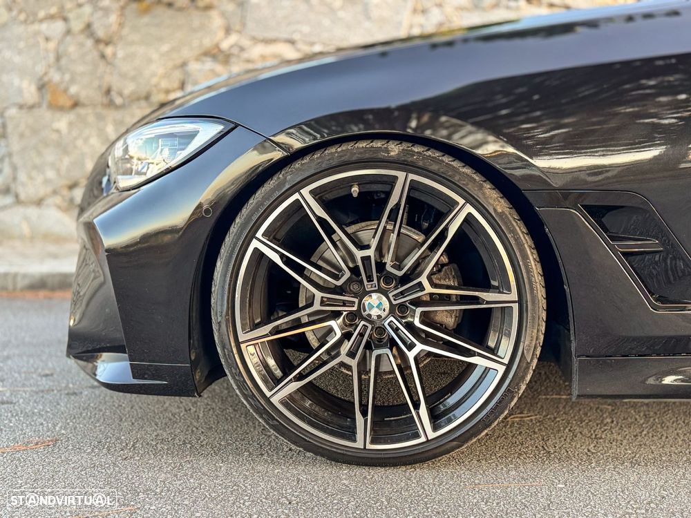 BMW 320 d Touring Pack M Shadow Auto - 14
