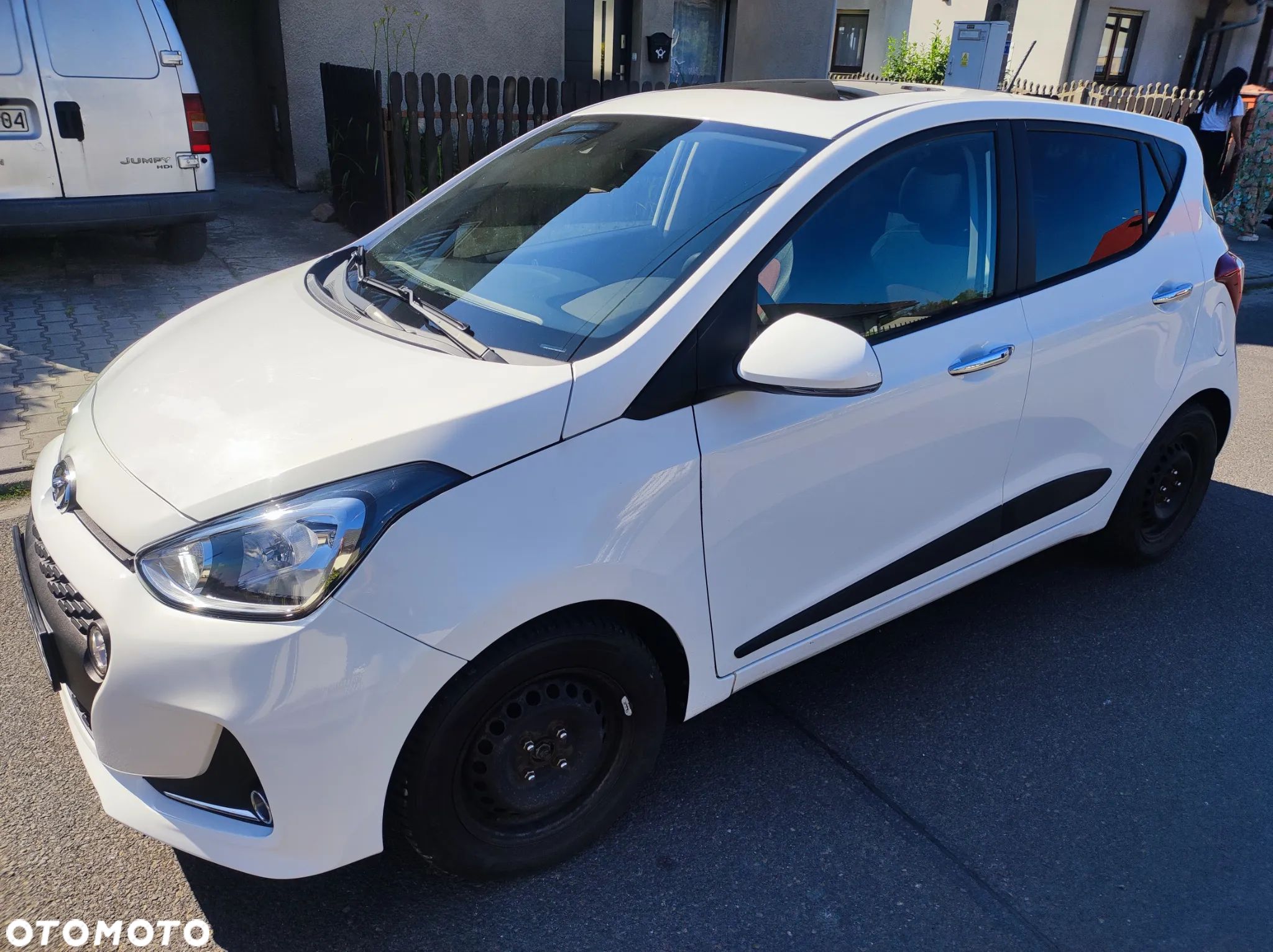 Hyundai i10 1.2 Automatik Passion Plus - 1