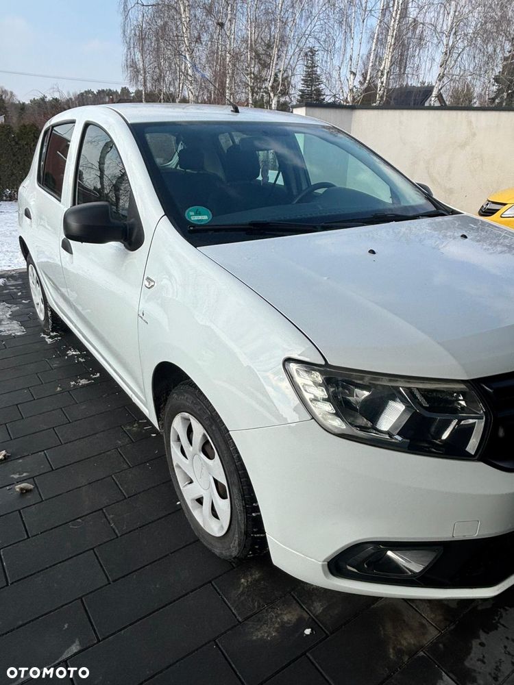 Dacia Sandero - 6