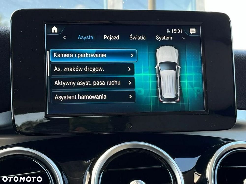 Mercedes-Benz GLC 300 d 4-Matic - 38