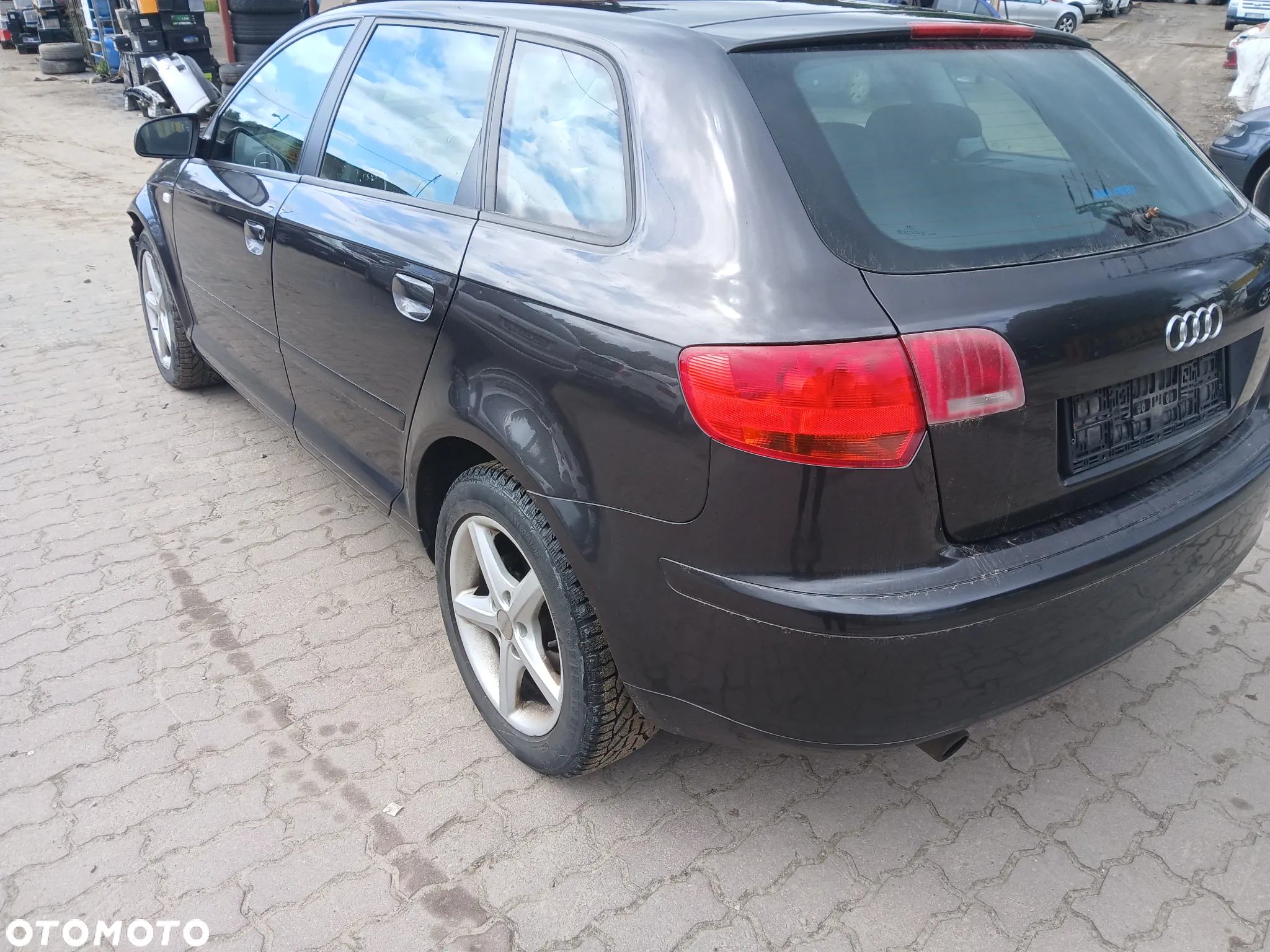 audi A3 8P LZ7L maska pokrywa silnika klapa bagażnika zderzak lampa reflektor pas przedni stop lampy - 4