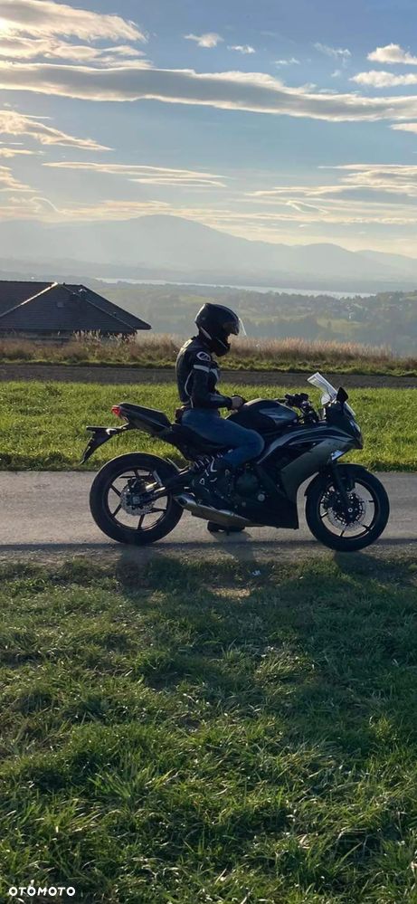 Kawasaki ER - 3