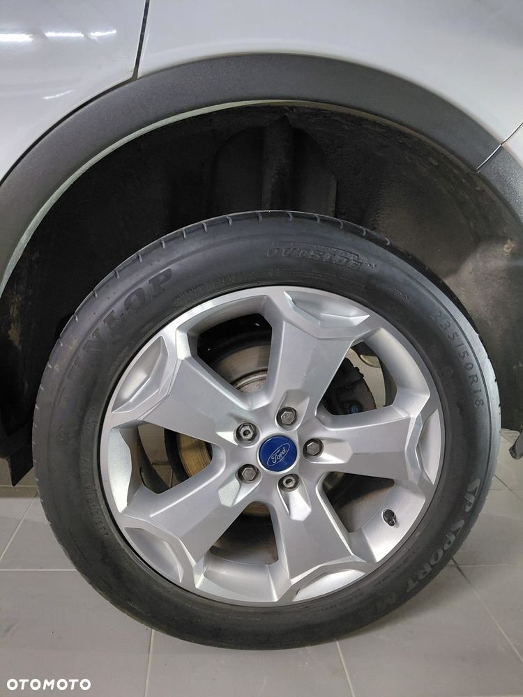 Ford Kuga 2.0 TDCi 2x4 Trend - 27