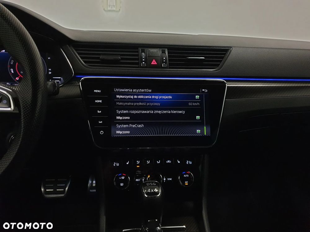 Skoda Superb 2.0 TDI 4x4 DSG Sportline - 26