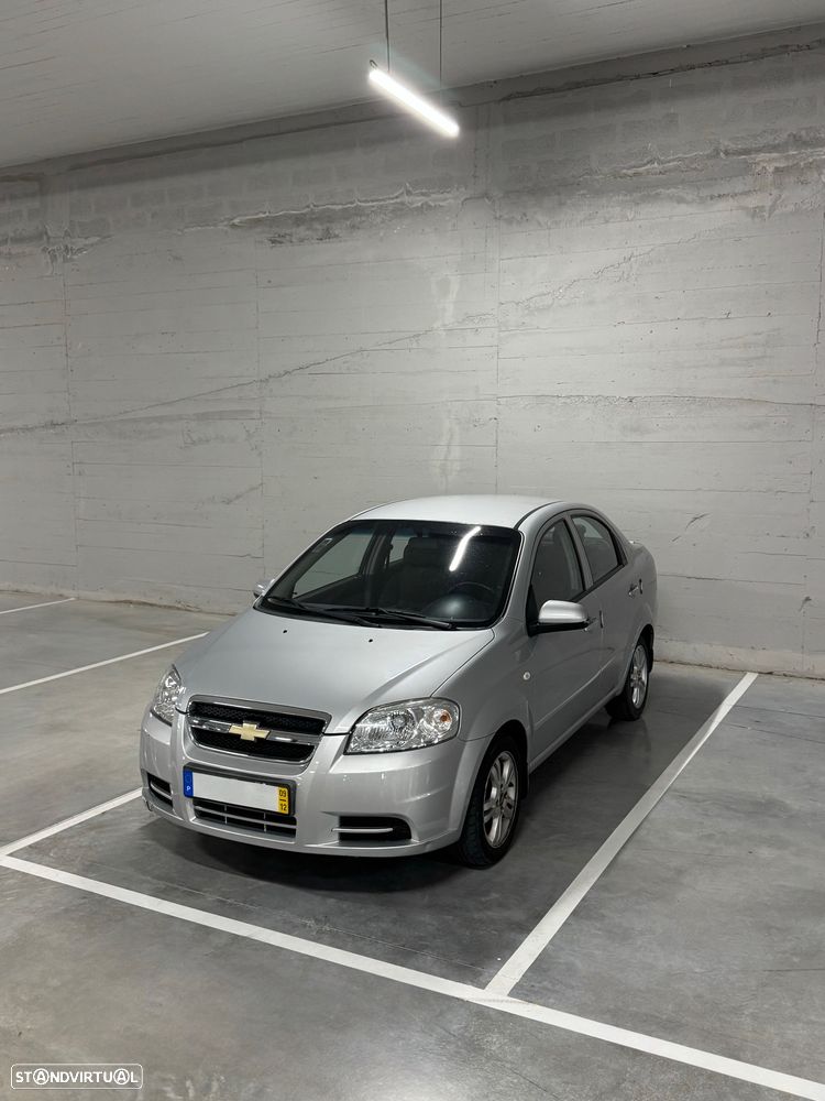 Chevrolet Aveo 1.2 LS - 12